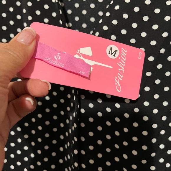 NWT Women’s Fashion Polka Dot Print V-Neck Ruffle Short Sleeve Dress - Picture 5 of 6